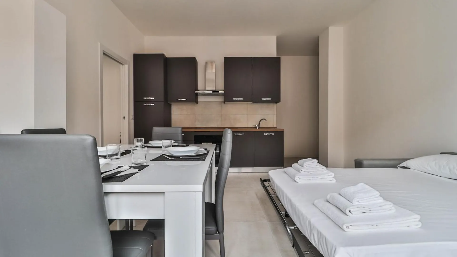 Arcade - 10 Minutes Walk To Piazza Maggiore Bologna Apartment