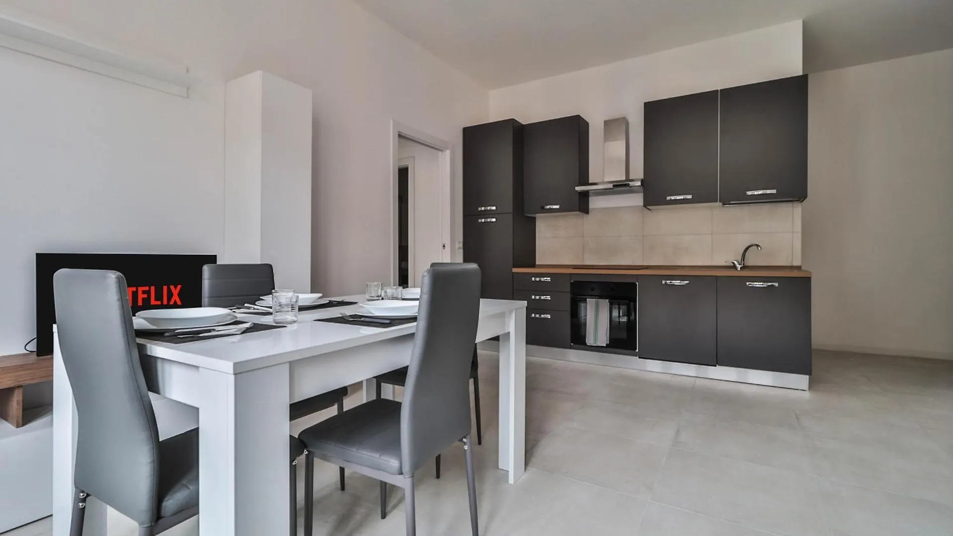 Arcade - 10 Minutes Walk To Piazza Maggiore Bologna Apartment